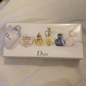 Dior parfums 5 bottles